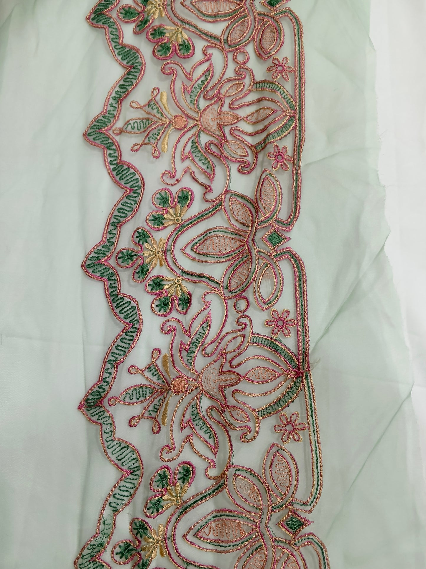 Multi Embroidery Border