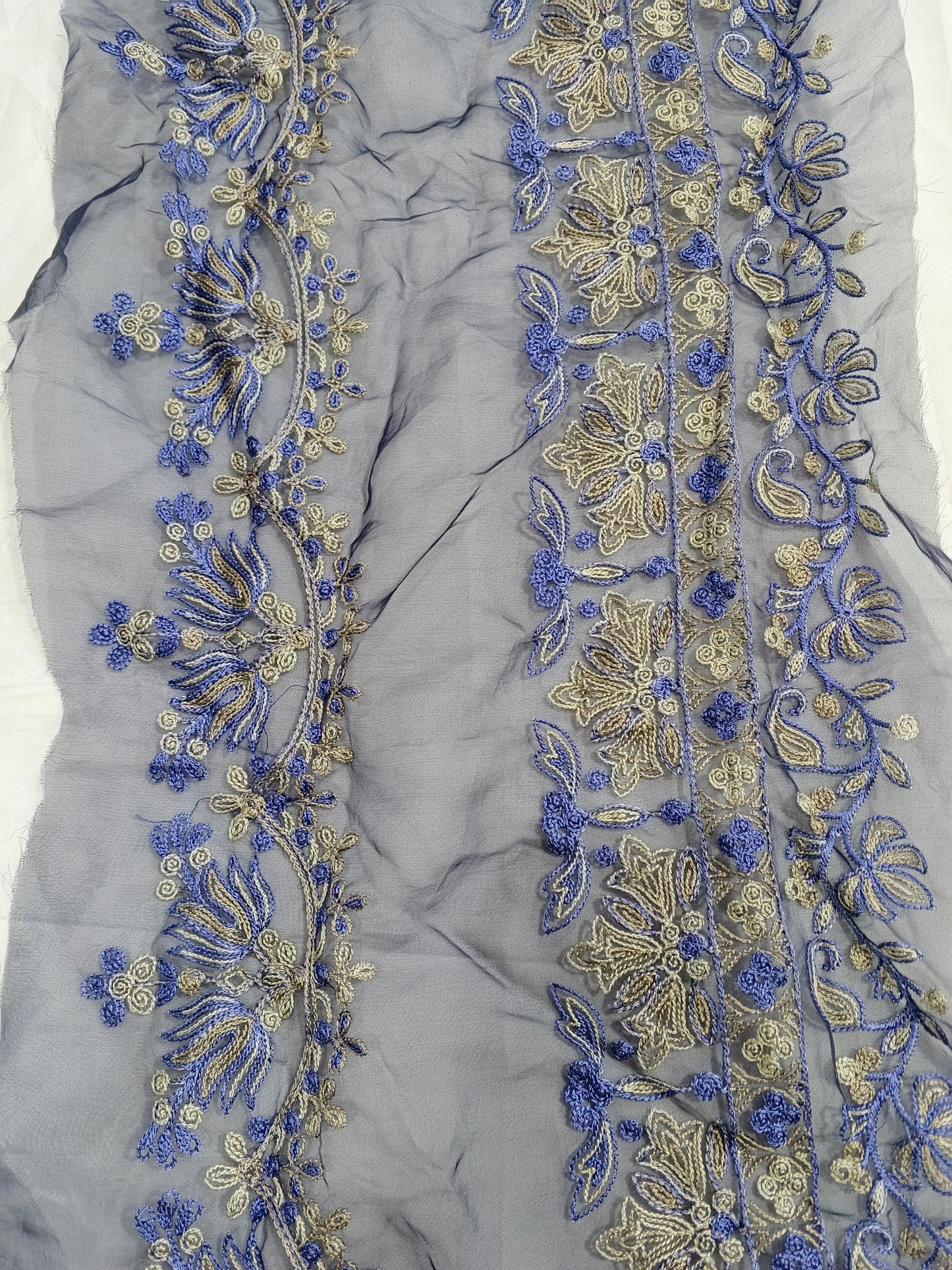Sapphire Border