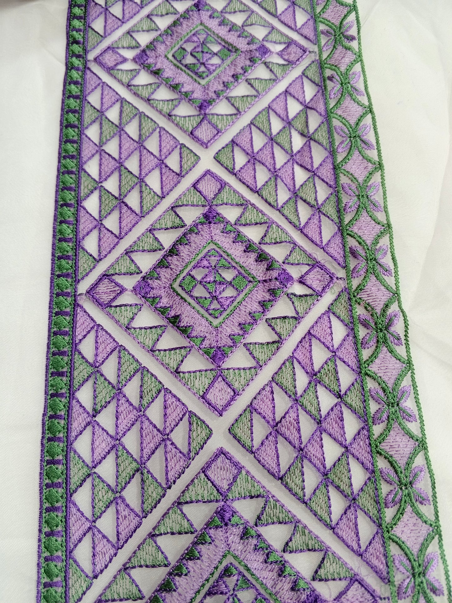 sapphire Multi Border