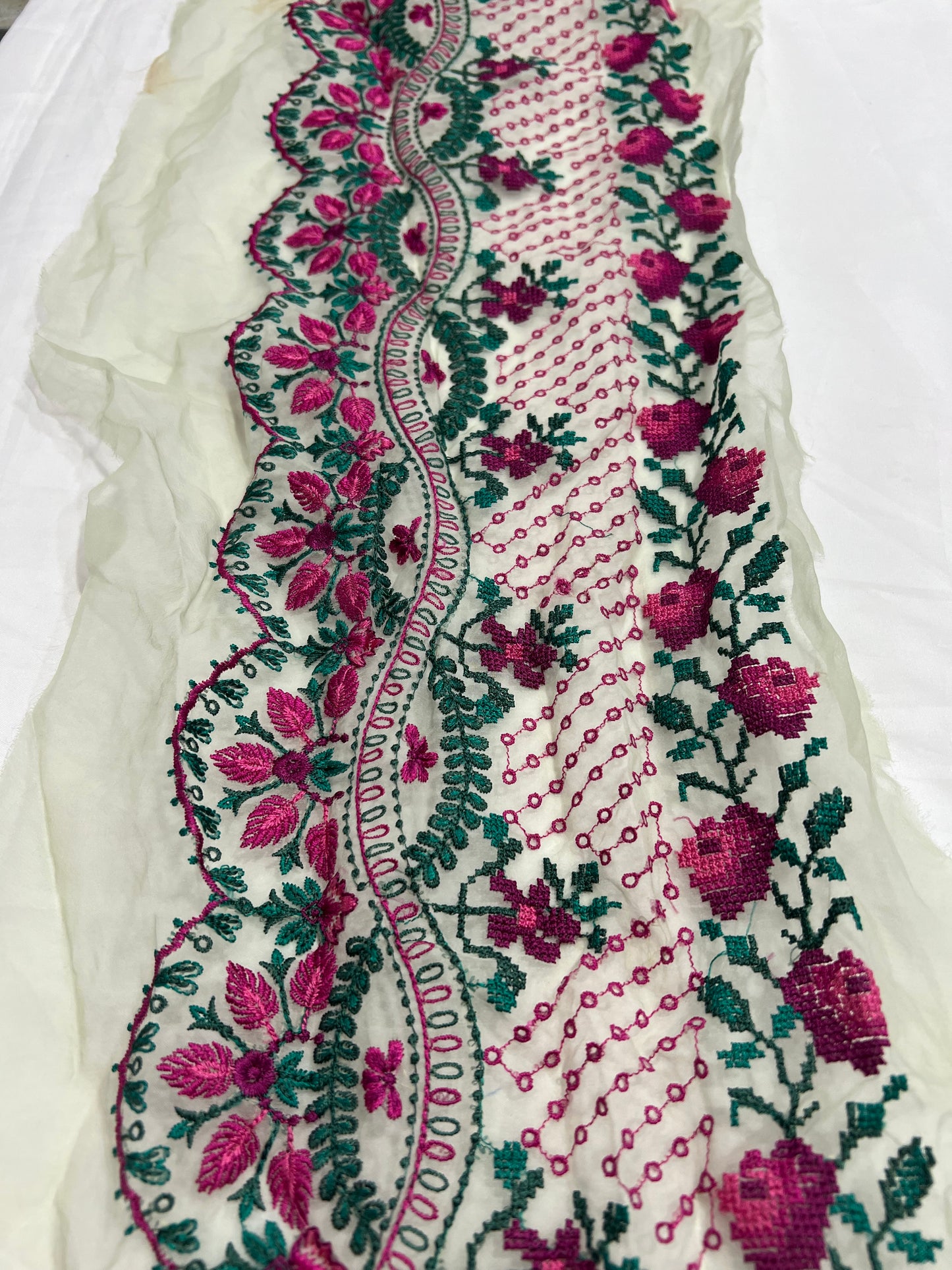Wide Embroidery Multi Border