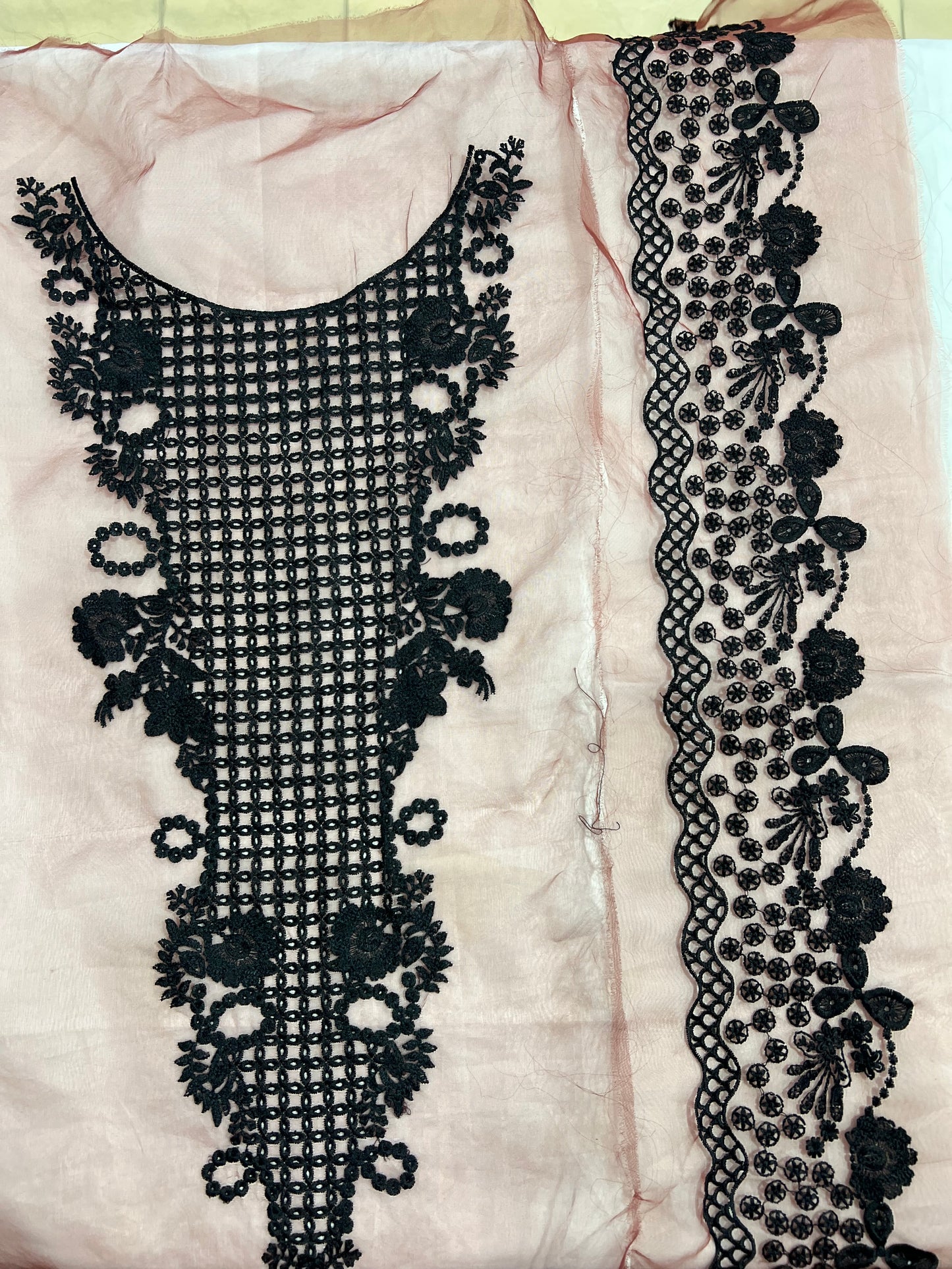 Sapphire Neck set