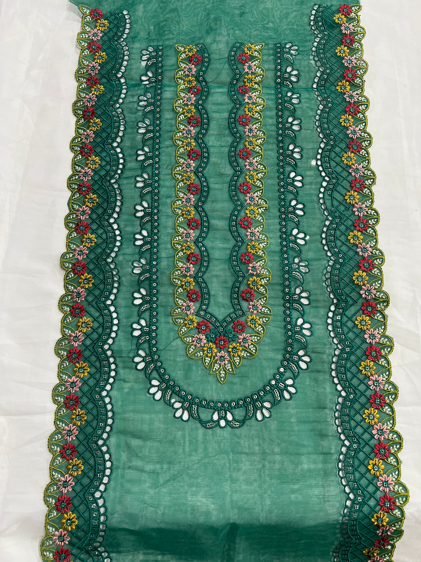 Multi Neck Set