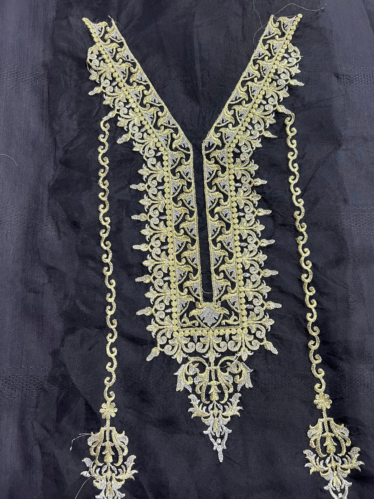 Sapphire stylish Neck