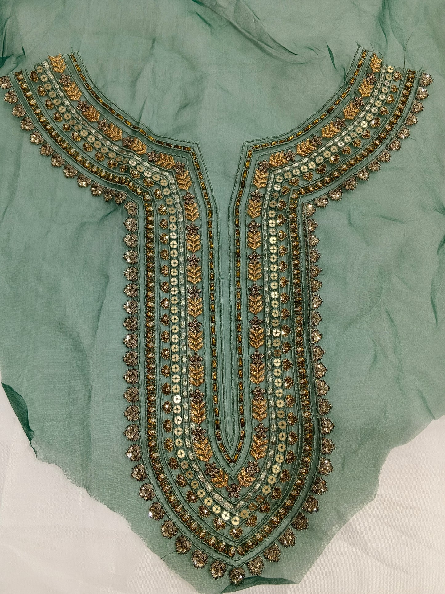 Sapphire stylish Neck