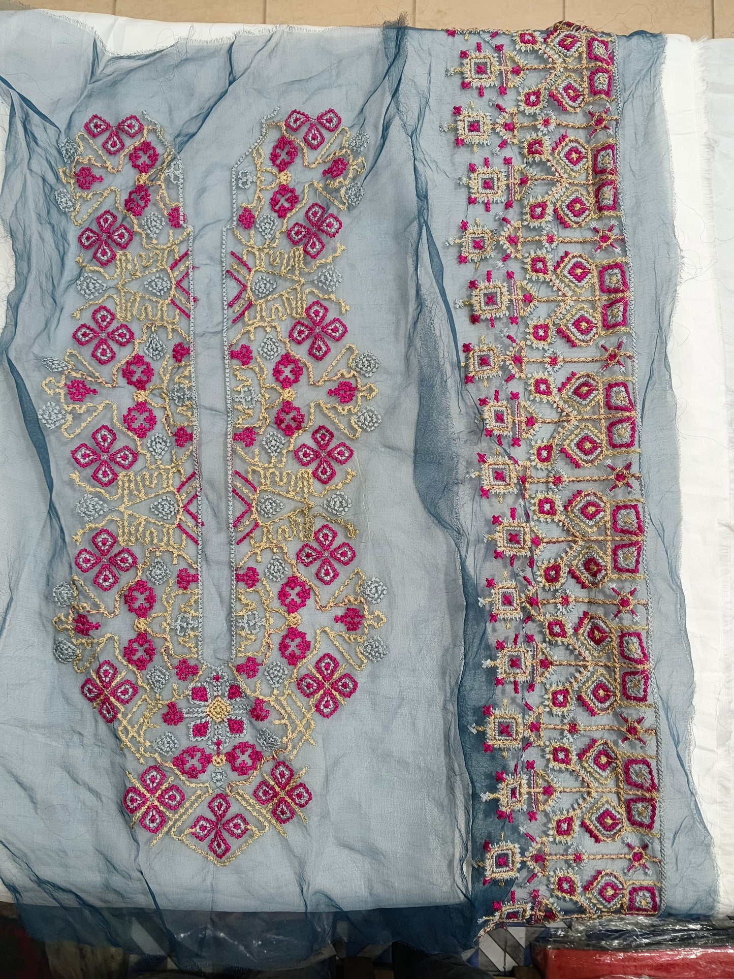 Multi Neck set
