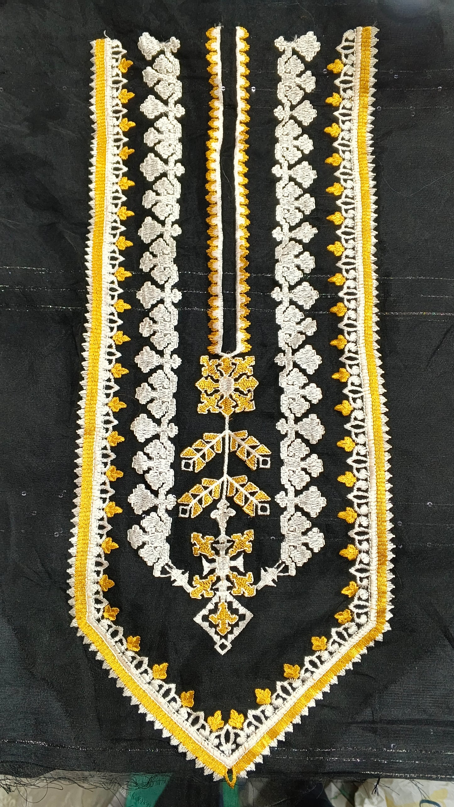 Sapphire Neck