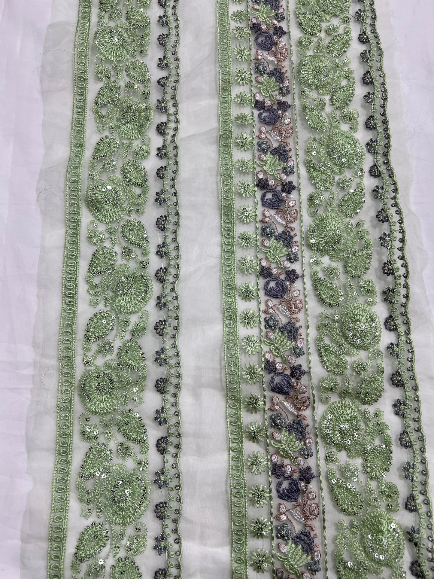 Sapphire Embroidery Border