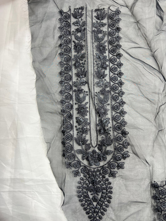 Embroidery neck