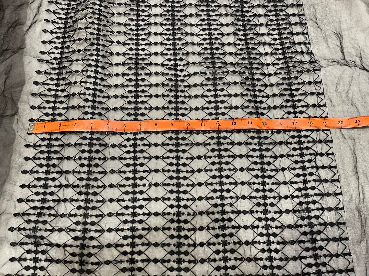 1 Jacket And 1 Meter Heavy Border